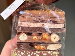 -Laderach 莱德拉(上海环贸iapm店)