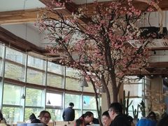 -蜜桃餐厅·伴山(湖滨商业街店)