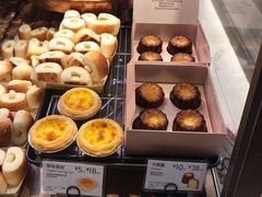 -巴黎贝甜(大宁国际商业广场店)