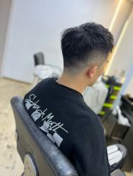 -尤司男士国潮理发馆