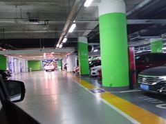 -合生汇购物中心-停车场
