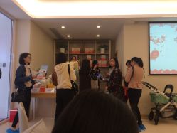 -莉泽月子中心(凯旋江景店)