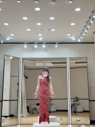 点击看大图 -Bridal Queen·婚纱女皇