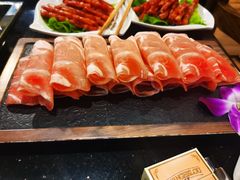 -百年川椒重庆老火锅(光谷店)