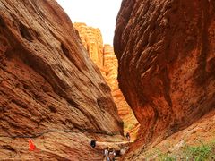 -天山神秘大峡谷