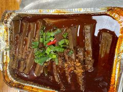 麻辣鸭血-张记焖窑·十五年专注焖烤(雍和宫店)