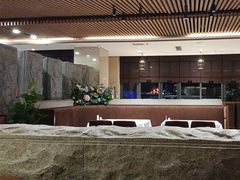 -郑庄脂渣海鲜楼(九水路店)