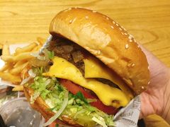 -The Habit Burger Grill 哈比特汉堡(爱琴海店)