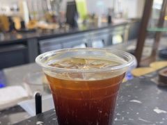 -HUG·拥抱咖啡(郑州宝龙广场店)