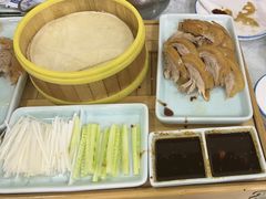 -六和聚传统烤鸭.天津菜(和平店)