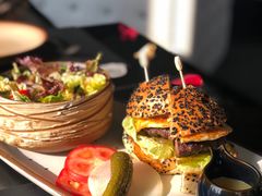 宝丽嘉汉堡-上海苏宁宝丽嘉酒店·Cafe Bellagio西餐厅