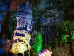 -泰安地下龙宫景区