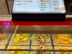 面包甜点陈列柜-1973继光香香鸡(金桥国际店)