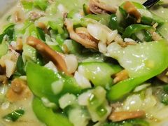 -费大厨辣椒炒肉(高铁吾悦广场店)