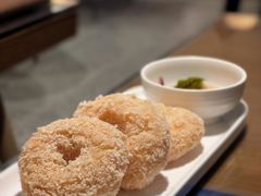 炸虾饼配泰国梅子酱-帕蓝·暹罗料理(大学路店)