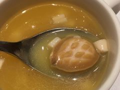 -南湖名都·景湖轩全日制餐厅·海鲜自助·东南亚风味·临湖而食