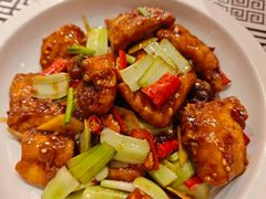 -客家大院·非遗赣南客家菜(郁孤台店)