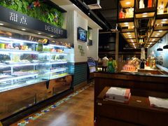 -亚马逊环球美食百汇(新城吾悦广场店)