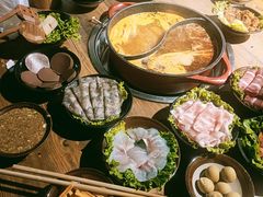-烂摊摊火锅集市(河北总店)