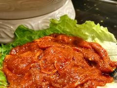 嫩牛肉-茅草房·河畔园林火锅