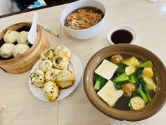 -老西白点心店