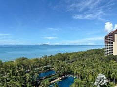 -三亚湾海居铂尔曼度假酒店