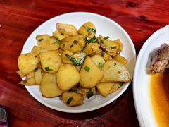 -芦茨金富饭庄·25年老字号·专做稻草鸡