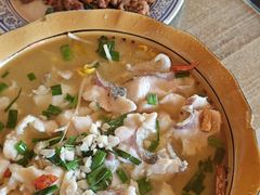 -云河农家乐饭店(福禄缘树山店)