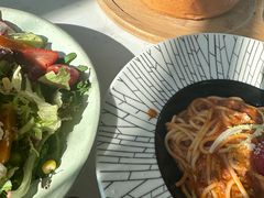-ins森林童话餐厅coffee&bistro
