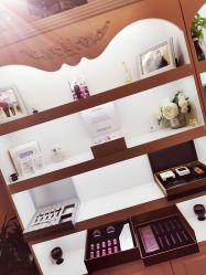 -美肤盾祛痘·问题肌头疗管理中心