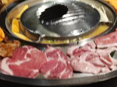 -哈哈碳都·牛肋条无限自助烤肉(台江万达店)