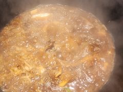 -鱼窝棚柴火铁锅炖(富山屯店)