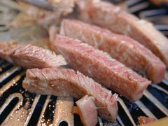 -炼火烤肉店