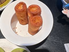 -蝴蝶里·粤菜·点心(滨江龙湖店)
