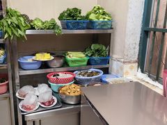 -海口滨海新村143号海南老字号炒菜店