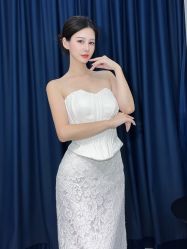 -城市花园婚纱摄影