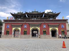-塔尔寺游客服务中心
