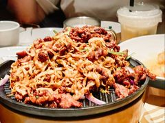-关东小磨东北菜(上海长风大悦城店)