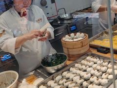 -连鹭海鲜·海肠捞饭·海胆饭(星海店)