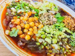 肉沫酸辣粉-花盐街·四川乐山小吃(西单大悦城店)