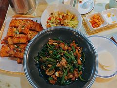 -野渡坡·极致湘菜·庭院餐厅(汉阳店)