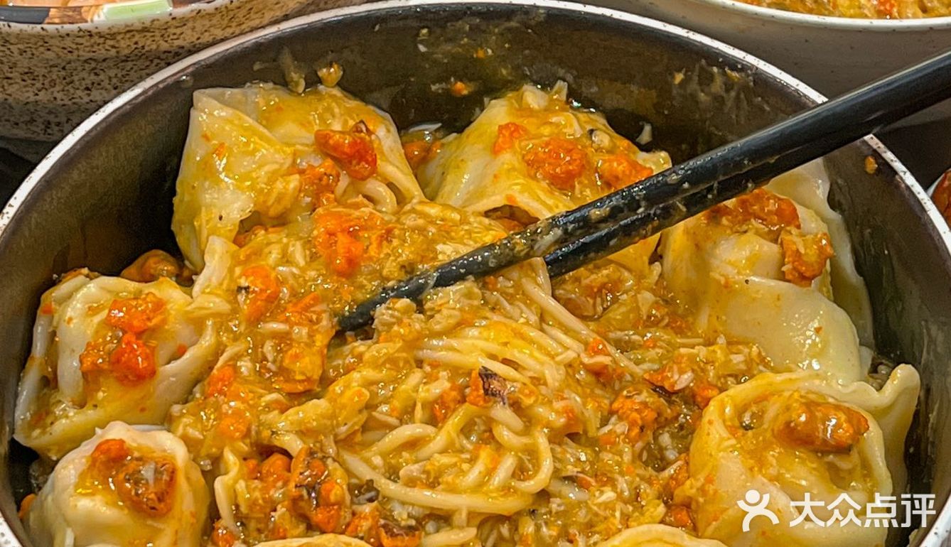 多少次来新街口就为这一口… 谁能拒绝蟹粉馄饨面！