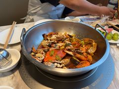-七欣天香辣蟹火锅(南京建宁路大观天地店)