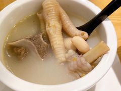 每日例汤-金翠河烧鹅粤式茶餐厅(龙湖三千集天街店)