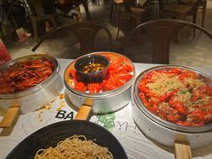 -巴厘龙虾·榜首油焖大虾(音乐学院·沿江酒馆店)