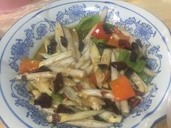 干煸藕丝-亮亮蒸虾(石牌岭店)