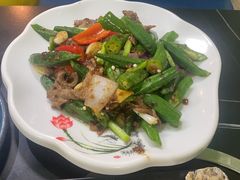 清炒秋葵-大富蚝乌东哥饭店·石锅鱼杂·柠檬鸭(革新路店)