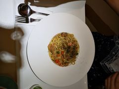 -燕庭·纯燕窝·甜品下午茶(南京西路店)