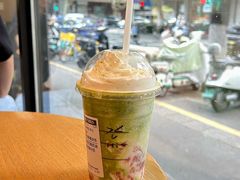 -星巴克(绍兴镜湖中新广场店)