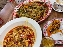 -王婆婆老妈蹄花川菜馆·非物质文化遗产(太古里一店)